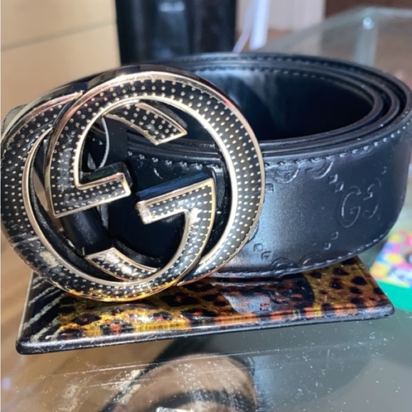 Authentic Gucci Leather Belt, Reversible G Buckle - Picture 3 of 4